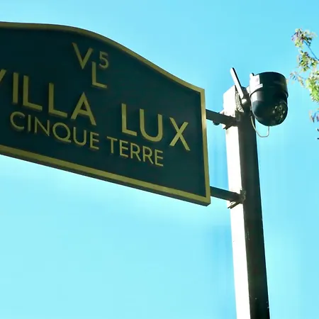 Lux Cinque Terre *